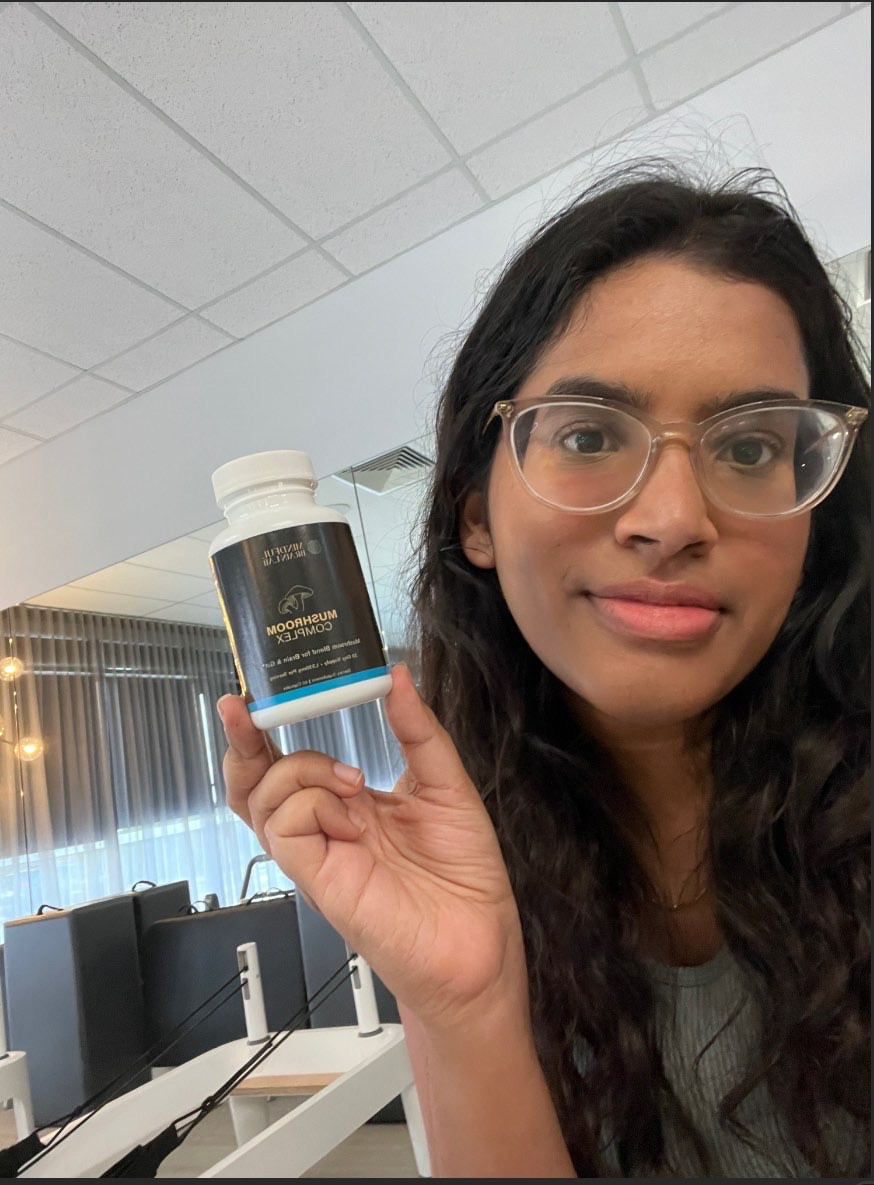 Chelsea, 27, 2025 goal is to improve her energy & brain fog through improving her brain and gut health with supplements & pilates.